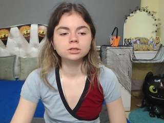 tinaredly webcam