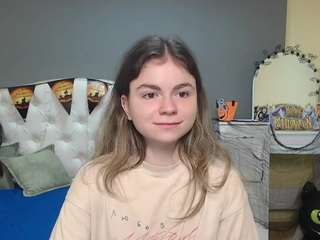 tinaredly webcam model