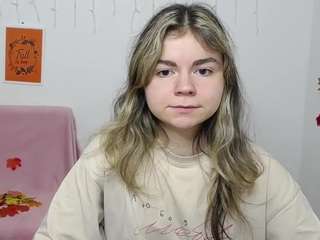 tinaredly webcam model