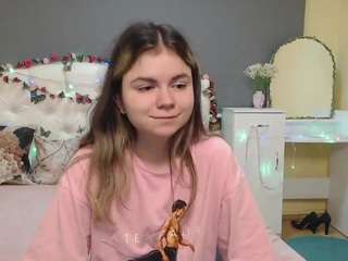 tinaredly live cam profile