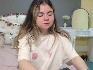 tinaredly live cam profile