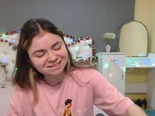 tinaredly live cam profile