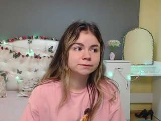 tinaredly live cam profile