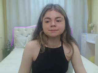 tinaredly Sex Cam Show