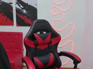tinaredly xlovecam