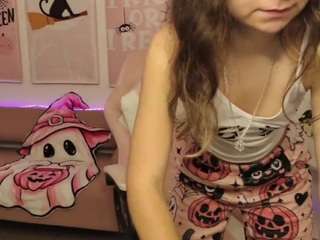 TinaRedly live cam preview