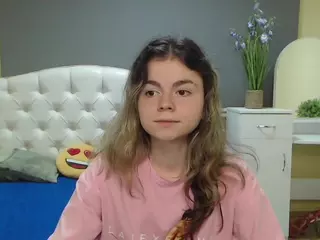 TinaRedly's Live Sex Cam Show
