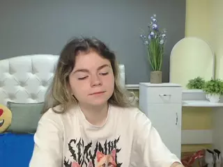 TinaRedly's Live Sex Cam Show