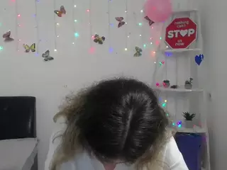 TinaRedly's Live Sex Cam Show