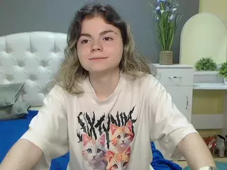 TinaRedly's Live Sex Cam Show