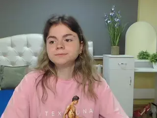 TinaRedly's Live Sex Cam Show