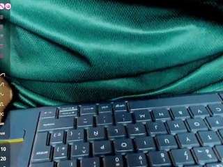 edwardtrans17 Live Webcam on CamSoda