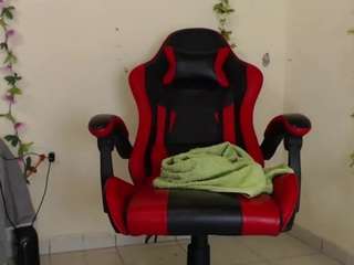 edwardtrans17 Live Webcam on CamSoda