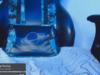 edwardtrans17 Live Webcam on CamSoda