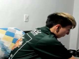 edwardtrans17 live webcam show