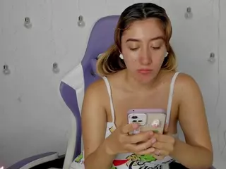 Lissa Kim's Live Sex Cam Show