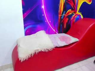 swinger-house