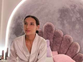 kinky-valeria webcam