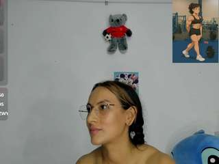 kinky-valeria