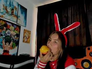 kinky-valeria