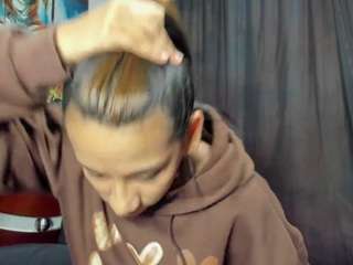 kinky-valeria