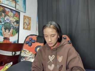 kinky-valeria