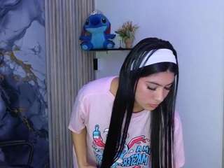 lissaawild's CamSoda show and profile