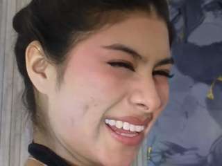 LissaaWild live webcam show
