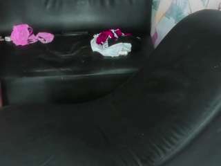 le modèle amazing-room69 est en webcam porno dans un show sur le site camsoda, il possède les tags suivants: ahegao,fingers,young adult,thong,teen 18,tease,tattoos,spank,skinny,red hair,pussy,lingerie,hazel eyes,ass,gagging,drinking,dp,asshole,athletic,ball sucking