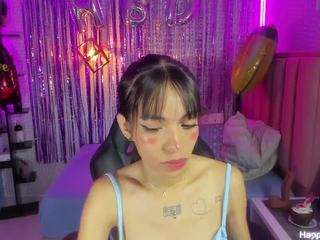 Adult Cam Roullete camsoda amelieleone2