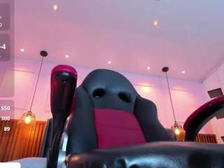 amelieleone2 Live Webcam on CamSoda