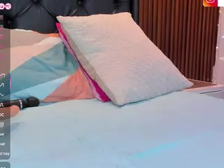 AMELIE's Live Sex Cam Show