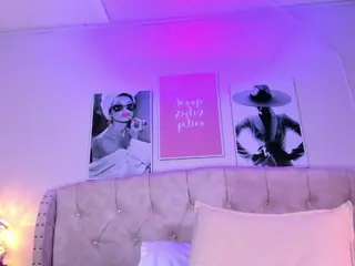 Chloe Ferreira's Live Sex Cam Show