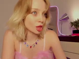 Lisa-Babe's Live Sex Cam Show