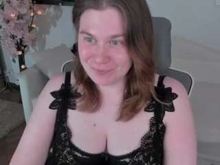 nancy-sun webcam model