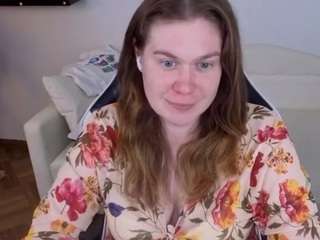 Nancy-Sun live cam preview