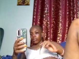 squirtydol live cam preview