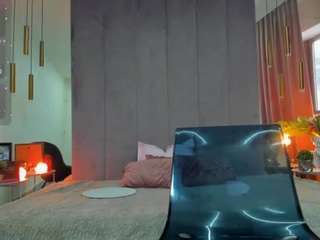 candace-c Live Webcam on CamSoda