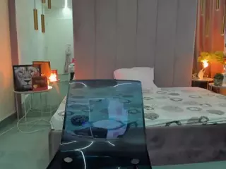Candace-c's Live Sex Cam Show