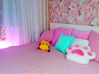 hikorii live webcam show