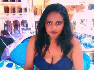 luciousindian69 Brown live webcam