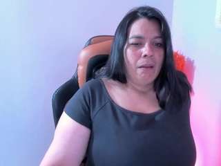 Buffylebrat camsoda martina-foxxy