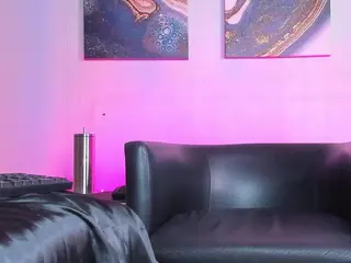 Matilda's Live Sex Cam Show