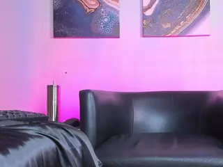 Matilda's Live Sex Cam Show