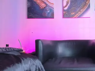 Matilda's Live Sex Cam Show