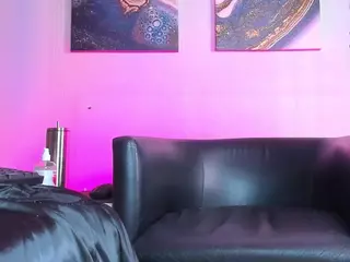 Matilda's Live Sex Cam Show