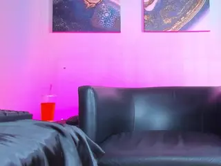 Matilda's Live Sex Cam Show