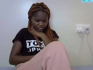 le modèle santagirl est en webcam porno dans un show sur le site camsoda, il possède les tags suivants: ass,no drinking,upskirt,twerk,spanking,orgasm,ass bouncing,no smoking,hairy-pussy,fingering,doggy style,cum,brown eyes,black hair,big-ass,big-tits,college,ebony