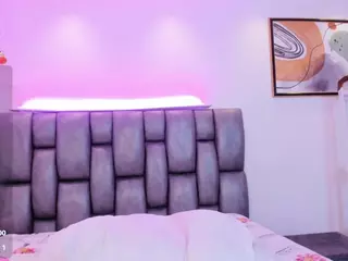 martina-mancini's Live Sex Cam Show