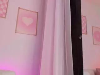 SWEET AURORA's Live Sex Cam Show